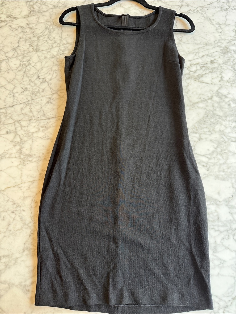 St. John Wool Black Sleeveless Sheath Dress